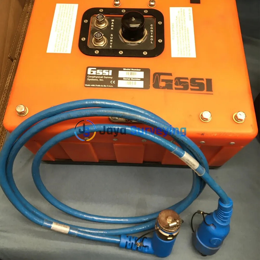 Pre-owned-GSSI-SIR-3000-Ground-Penetrating-Radar-DC-3000-2100